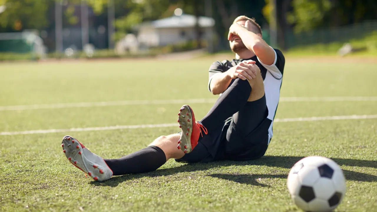 UNDERSTANDING COMMON SPORTS INJURIES